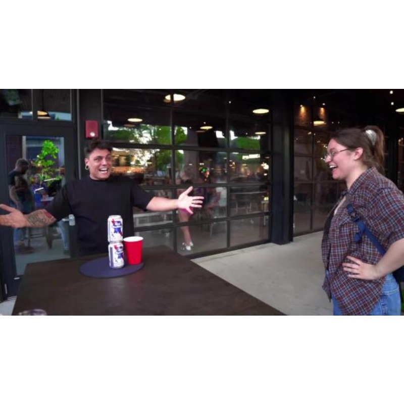 College Dropout de Juan Capill - Party Games College avis et prix